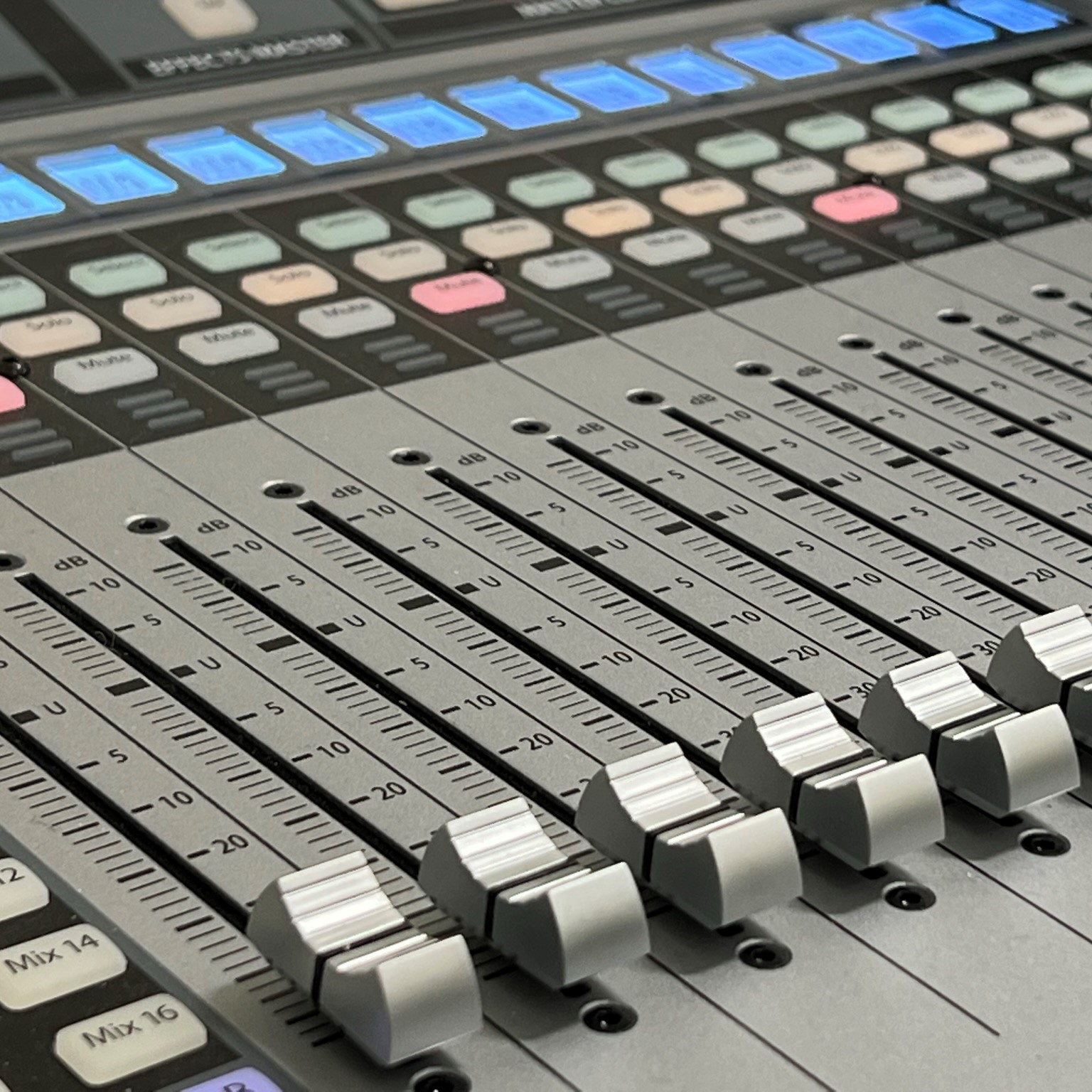 Media-Mixing Board